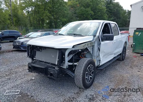 2023 Ford F-150 Xlt z USA, uszkodzony, nr VIN 1FTEW1EP6PKF93748